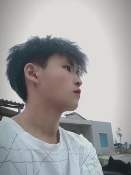 Hoàng Huyy Anh