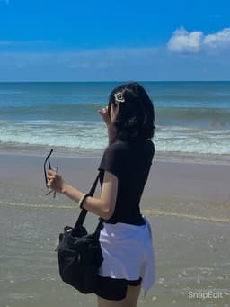 Ngọc Hiền