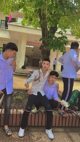 Đinh Hoàng Sơn