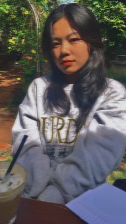 Lê Khánh Trinh