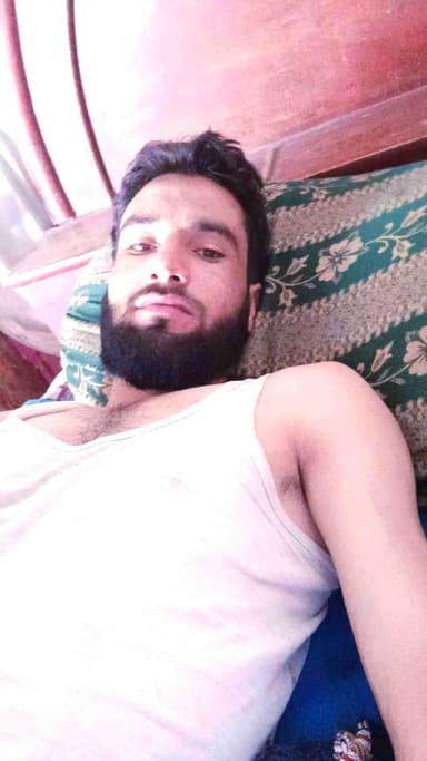 GU L AB K HAN