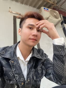 Yosef Thanh Hoàng