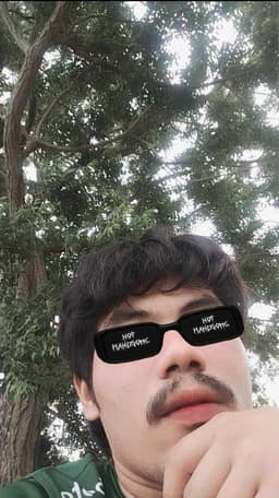 max😎
