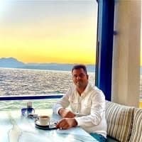 İsmet Özdemir