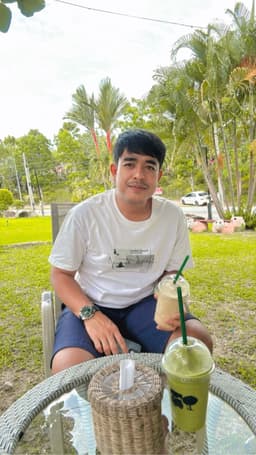 inthakhan phongsit