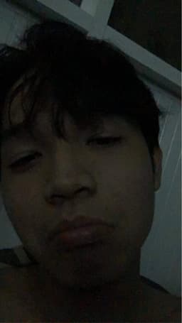 Tân